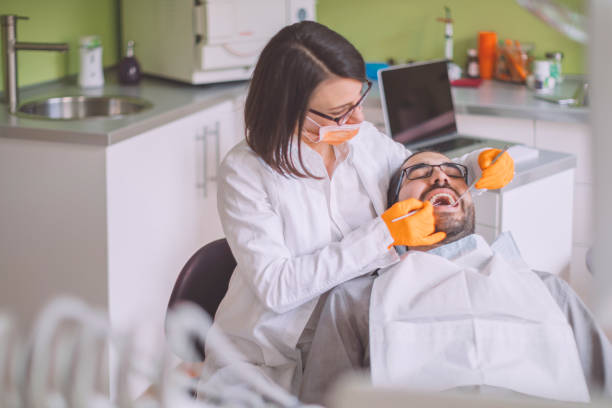 Best Dentist Open Late Near Me  in Dubach, LA